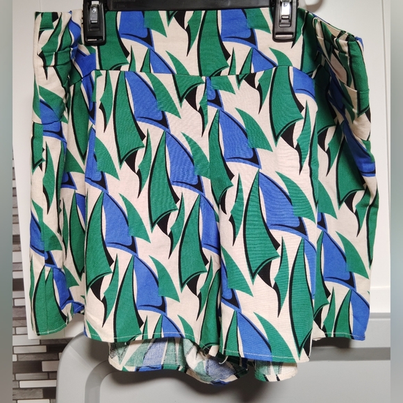 Zara Pants - NWT Zara Linen Blend Shorts Sz- XL